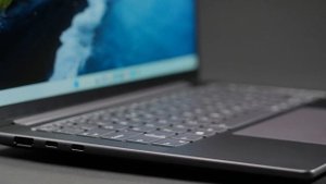 Unboxing the new Lenovo Yoga Pro 7 14" (2023)