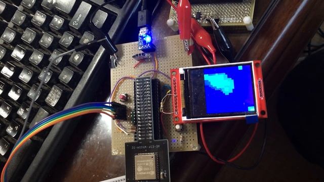 ESP32+AMG8833＋TFT9225 thermal camera GridEYE смотреть онлайн