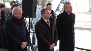 В основание здания завода ЗАО «Intersurgical» сегодня заложена символическая капсула