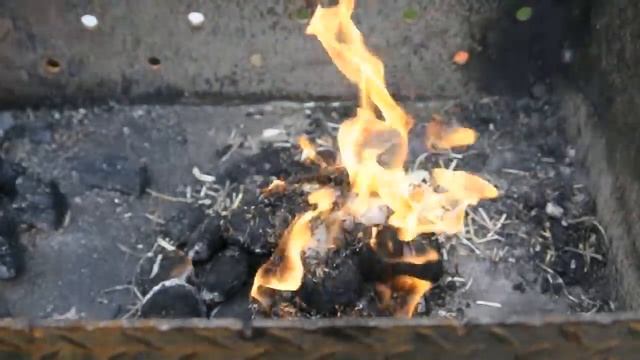 Прессованный уголь смотреть онлайн