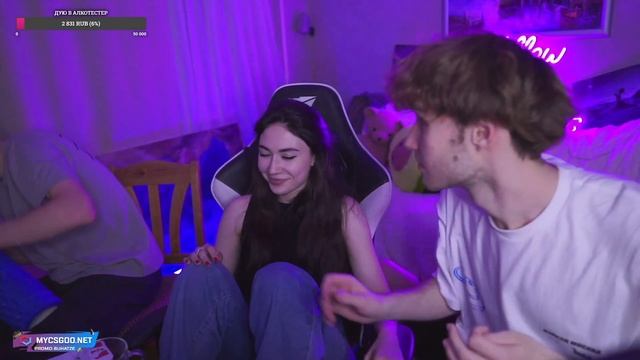 Зато с кухней "было" смотреть онлайн