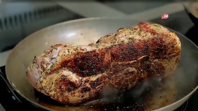 Свиная лопатка на кости с рецептом смотреть онлайн