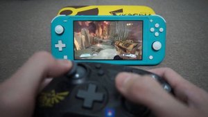 СТОИТ ЛИ ПОКУПАТЬ Nintendo Switch Lite в 2024? ОБЗОР