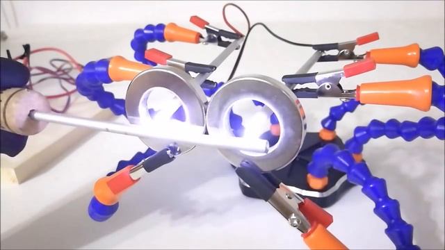 Плазменный вихрь в магнитном поле смотреть онлайн