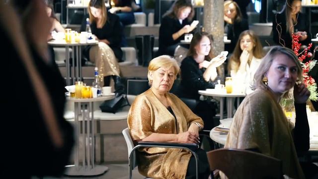 КОМПАНИЯ FABERLIC ПРЕЗЕНТОВАЛА НОВУЮ СЕРИЮ BEE ROYAL!