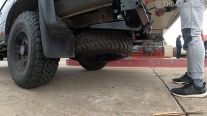 ℹ️ How to: Remove the Spare Tire / Fitting a 34" Tire (80 Series Toyota Land Cruiser)