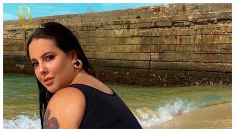 Cinthya Larose - Синтия Лароз