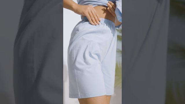 Женский костюм с шортами 83707 голубой смотреть онлайн