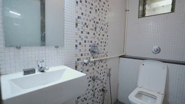 Hotel Royal Orbit by WB Inn, Mumbai, India смотреть онлайн