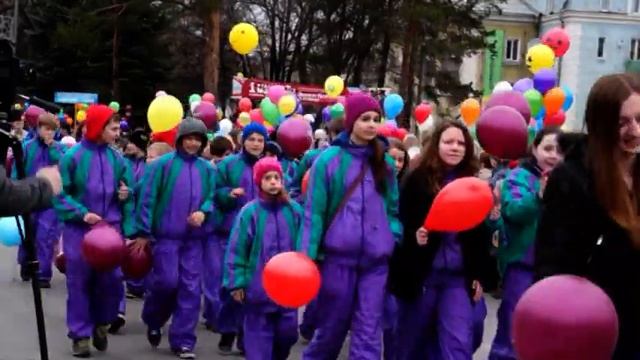 Озёрск Первомайское шествие 2013 года