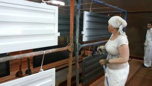 Окраска полуприцепа электростатическим методом