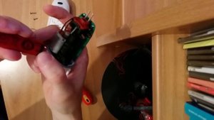 How to replace broken battery in Braun Silk-epil 7