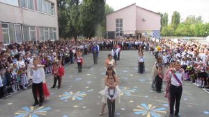 танец мам и сыновей 1 сентября 2017