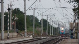 ЭП1М-579 с поездом Архангельск — Новороссийск