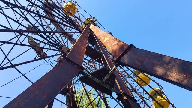 ПРИПЯТЬ Парк аттракционов и развлечений. Колесо обозрения 4K смотреть онлайн