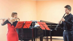 "Маски" для флейты , кларнета и фортепиано