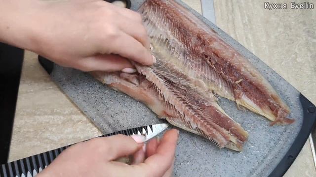 БЫСТРЫЙ ТРЮК?КАК БЫСТРО ПОЧИСТИТЬ СЕЛЁДКУ Разделка селёдки