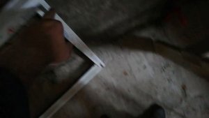 Оконный проем в арболите. Вставляю окно.