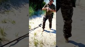Разговор с кладоискателем. Что он  находит на пляже Балтийского моря