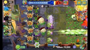 ИГРАЮ В ДУЕЛЕ В PLANTS VERSUS ZOMBIES 2!