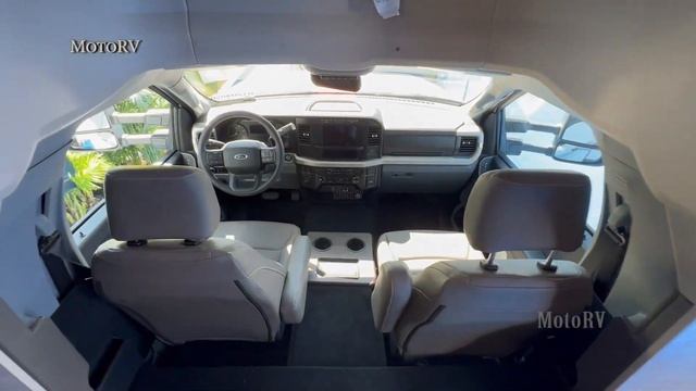 2024 Jayco Greyhawk XL 32U Ford F-550 Super Duty XLT 4x4 Super C Motorhome смотреть онлайн