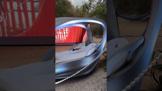 инженеры из Мексики собрали первый в мире электромобиль с кузовом из стекловолокна и деревянным рулё