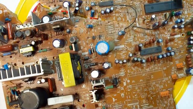 ИМПОРТНЫЕ КИНЕСКОПНЫЕ ТЕЛЕВИЗОРЫ , ЧТО ВЗЯТЬ НА АФФИНАЖ ?? смотреть онлайн