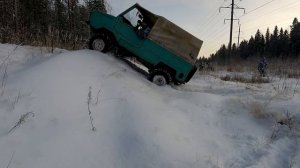Прокачанный ЛУАЗ против самоделки из УАЗа | Т-3000 vs. Луиза | Дело было в гараже