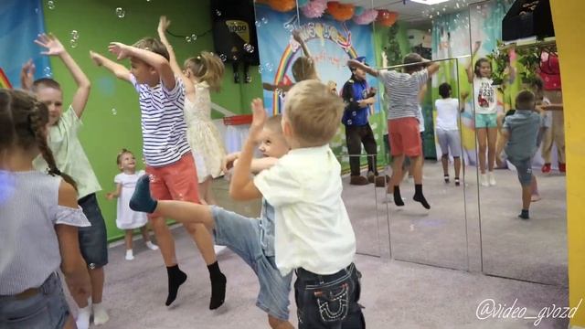 Аниматор щенячий патруль на день рождения ребенка! смотреть онлайн