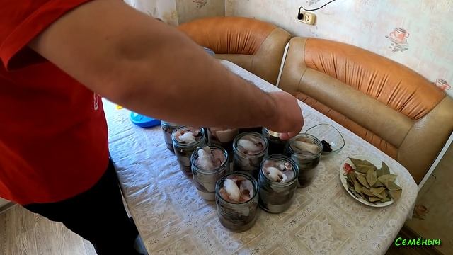 Консервы домашние из речной рыбы в автоклаве. Весь процесс приготовления.