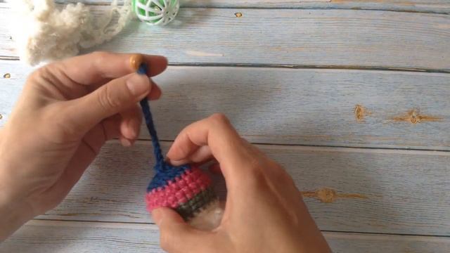 Игрушки из остатков пряжи \ Триостарты июль \ день рождения кота смотреть онлайн