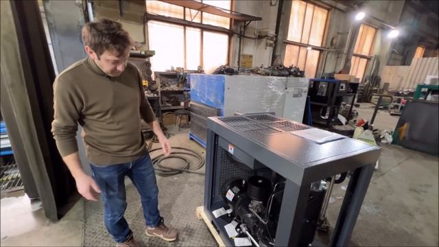 Винтовой воздушный компрессор IRONMAC 15 кВт. Обзор и запуск