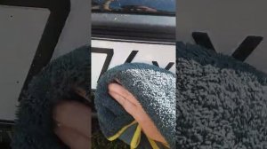 Как отмыть мошек и птичий помет на машине без химии!