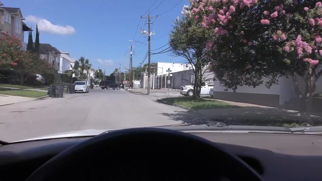 The Best Cheap Car Ever Made (You Can Get It For $1,000) смотреть онлайн