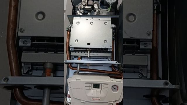 Котел газовый Immergas Eolo Mythos ошибка E98 смотреть онлайн