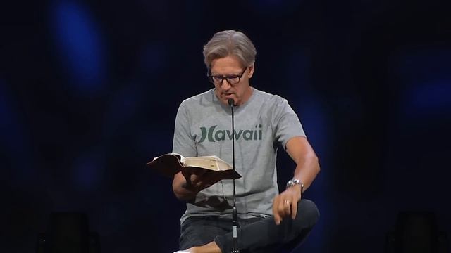 James 1-5 - The Bible from 30,000 Feet - Skip Heitzig - Flight JAM01 смотреть онлайн