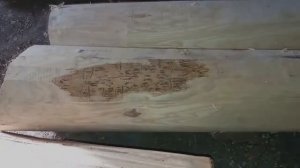 Садовый стол из бревна своими руками / С минимальными вложениями / Легко и просто