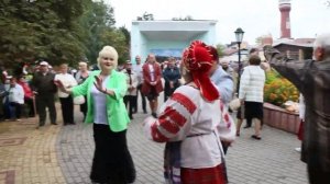 Юрий Полунин - Матаня у Фонтана. Елецкая Рояльная гармонь