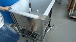 Мойка бутылок на ополаскивателе тары ОТ-2