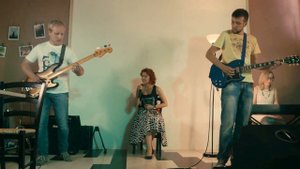 Fallulah – Give Us A Little Love (Metamorfoza Флоря caver)Слушать в наушниках!!!