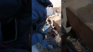 Как  открутить ржавые гайки