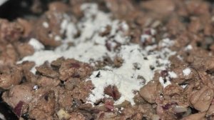 Макароны с ливерной колбасой