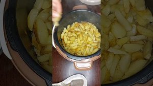 Как приготовить капусту с картошкой в скороварке/Сabbage with potatoes in a pressure cooker!