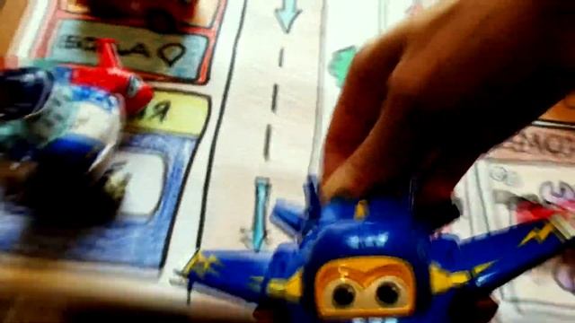 КАК ПОСТРОИТЬ АЭРОДРОМ | Взлётная полоса Часть 2 | Детские поделки смотреть онлайн