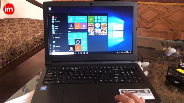 Acer Aspire 3 with Windows 10 | Unboxing By Ishan смотреть онлайн