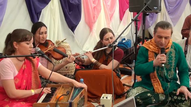 Рама Навами 2013. Екатеринбург. Бхаджан смотреть онлайн