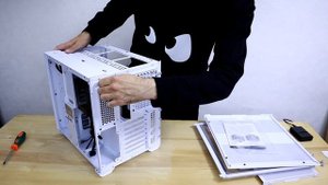 Лучший корпус для компьютера Lian Li O11 Air Mini