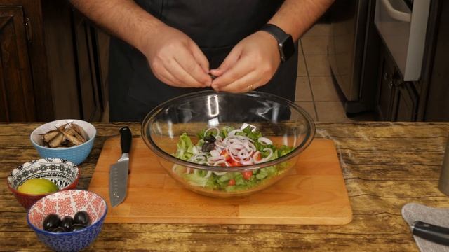 Салат со Шпротами. Просто,  Вкусно и Быстро