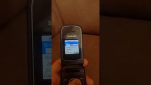 Телефон Samsung кнопочный