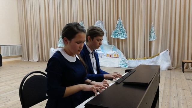 Щелкунчик 2020 Фортепианный дуэт Увертюра к опере Севильский цирюльник смотреть онлайн